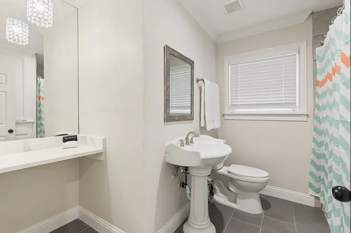 4535 Calmont Ave — Photo 20