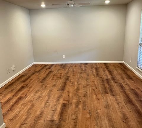 5th image of 3852 Lemay Village Ln