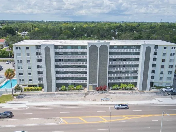 7321 Central Ave APT 106, Saint Petersburg, FL 33710