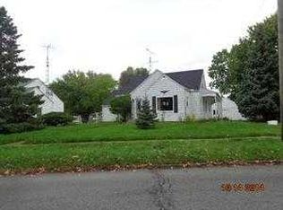 610 Fremont Rd, Port Clinton, OH 43452