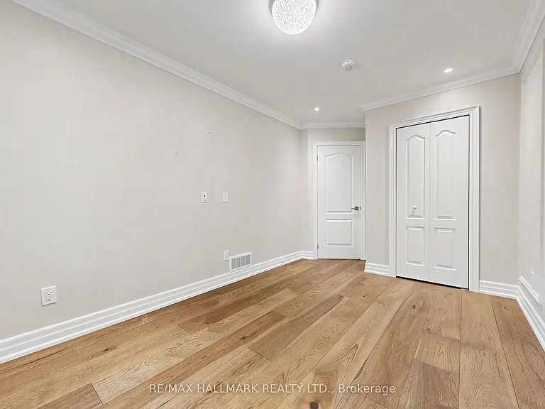 87 Fallingbrook Rd — Photo 22