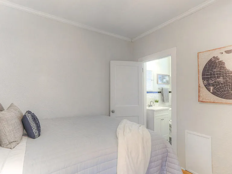 2904 W Estrella St #5 — Photo 13