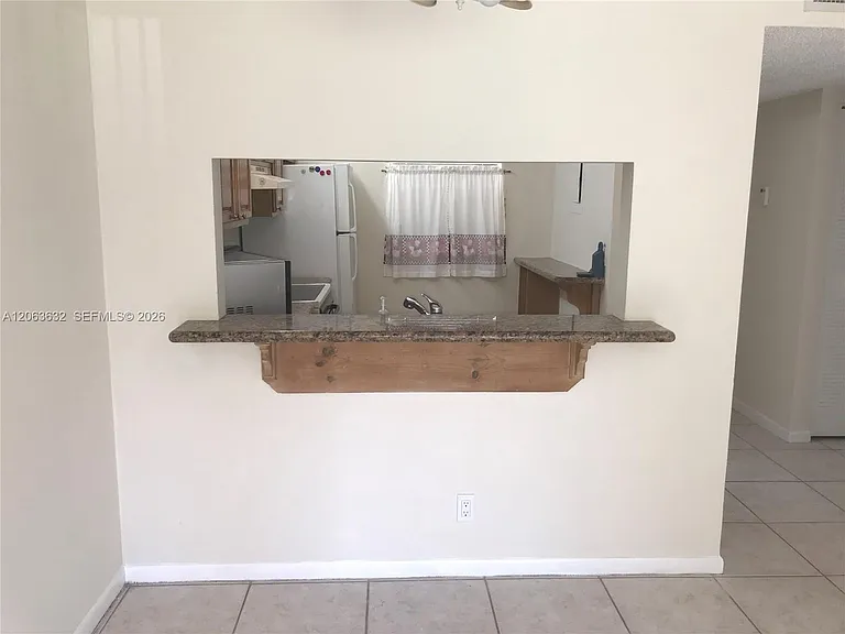 6796 Palmetto Cir S #101 — Photo 14