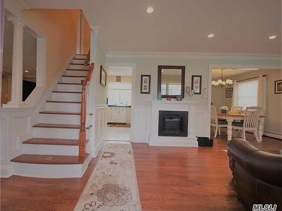 3rd image of 68 Lebrun St