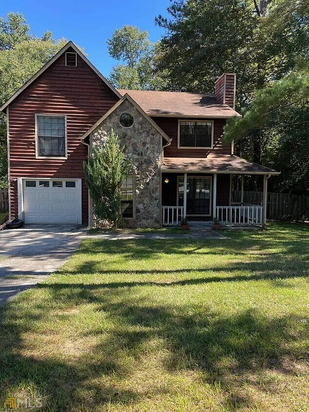 3 bed, 2.5 bath, 1584 sqft, $2,000 — Photo 1