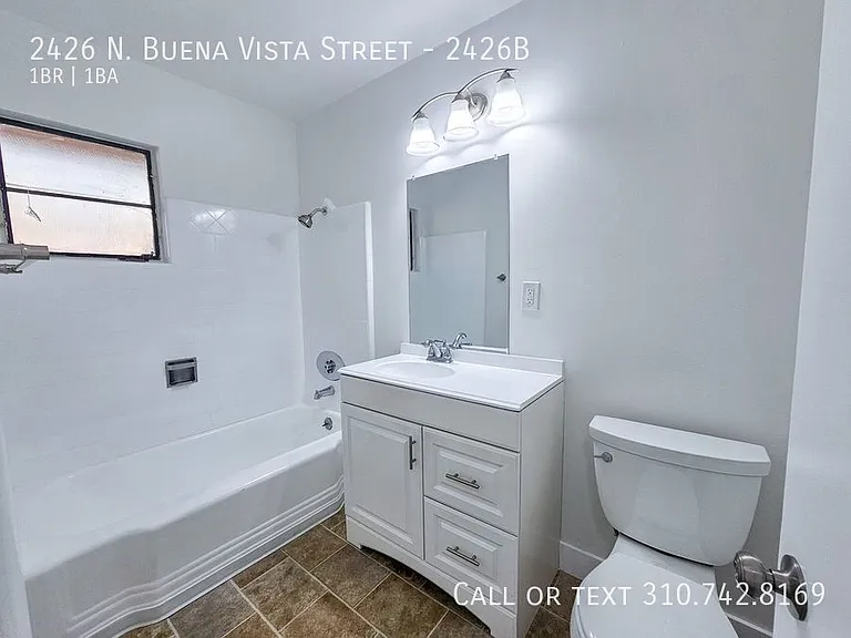 2426 N Buena Vista St #2426B — Photo 19