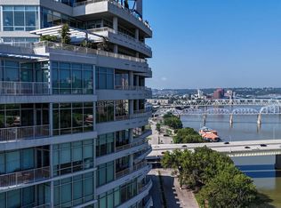 400 Riverboat Row UNIT 1703, Newport, KY 41071