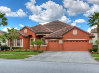 8312 Windsor Bluff Dr, Tampa, FL 33647