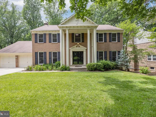 9605 Reach Rd, Rockville, MD 20854