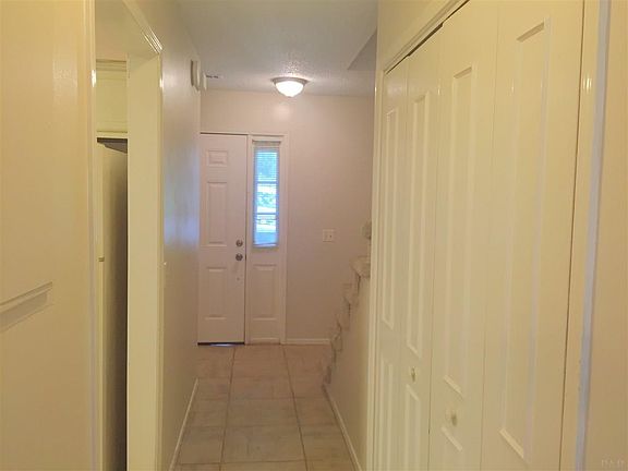 3rd image of 1318 Foxborough Dr #1318