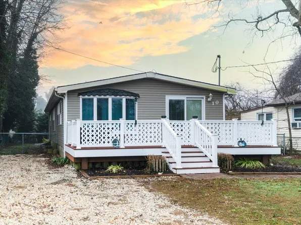 10 E Atlantic Ave, Villas, NJ 08251