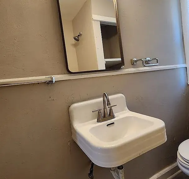 2159 Martin Luther King Jr Dr SW #2 — Photo 5