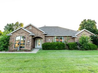1703 Meadow Ln, Perry, OK 73077