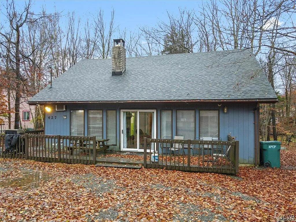 8577 Bumble Bee Way photo 1