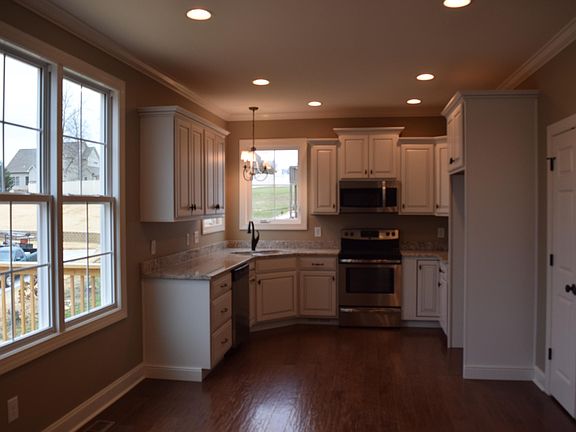 3rd image of 1743 Overdale Dr NW #85
