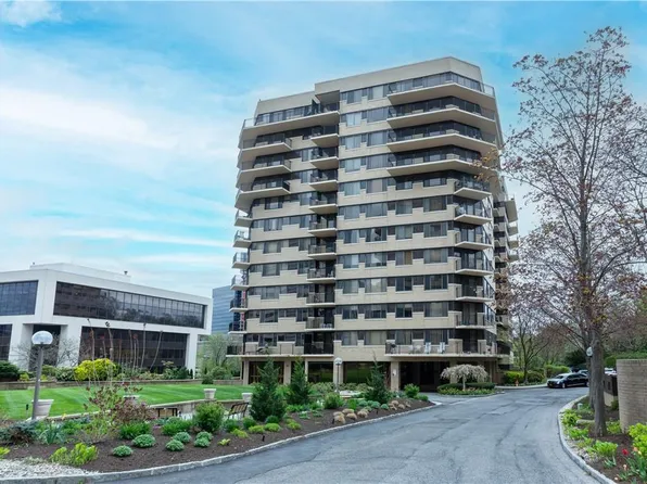 25 Rockledge Avenue #206, White Plains, NY 10601