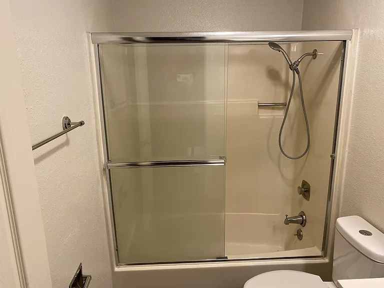 184 Salem Heights Ave SE #4 — Photo 6