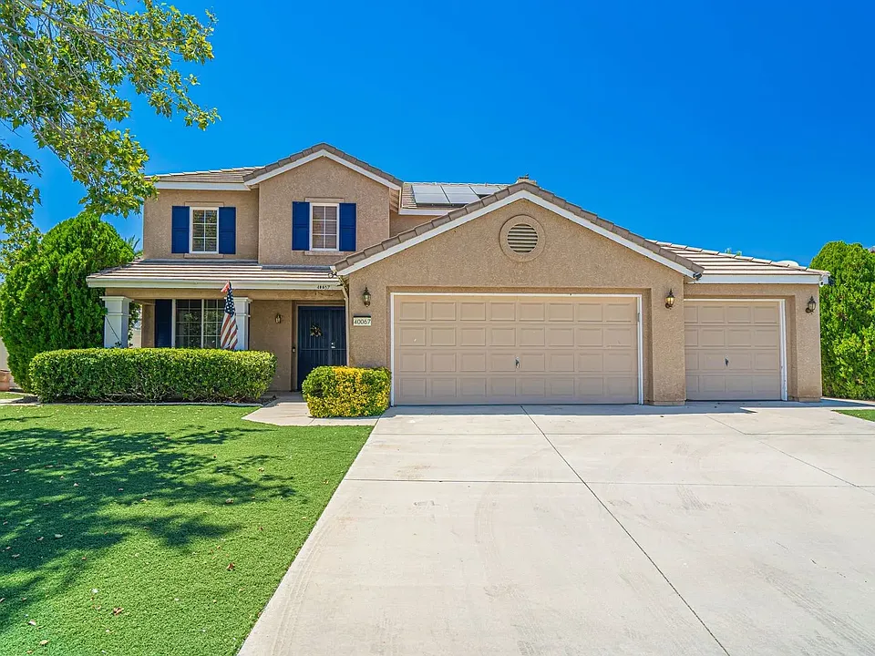 40067 Villa Moura Dr