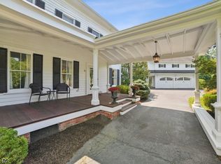 28 Union Hill Rd, Madison, NJ 07940