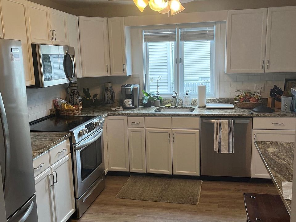 2nd image of 80 Broadway Unit 11