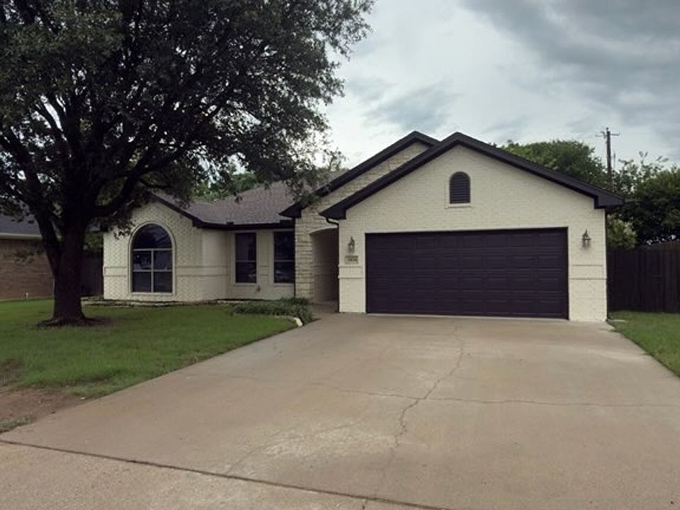 1st image of 1826 Sandpiper Dr