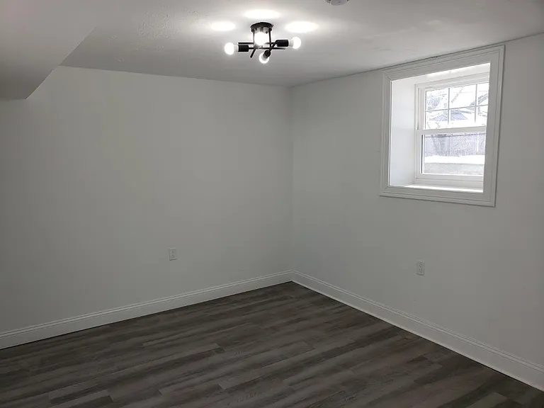32 Maple St #1 — Photo 2