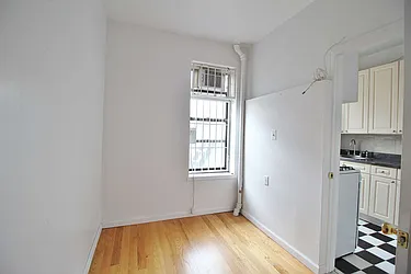 Rented by Julianna Realty Corp