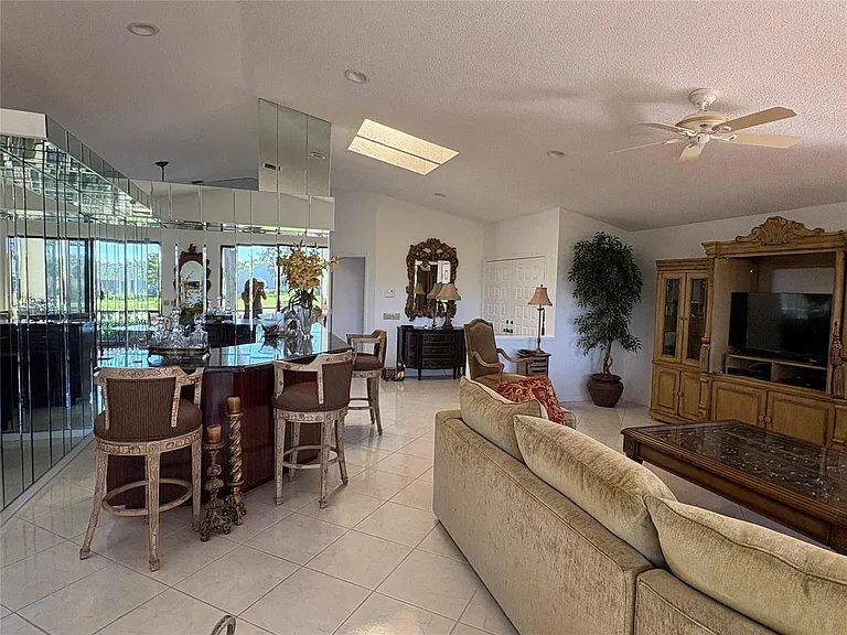 7744 Dundee Ln — Photo 5