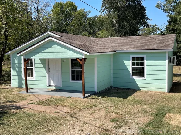 121 S McLean Dr, Durant, OK 74701