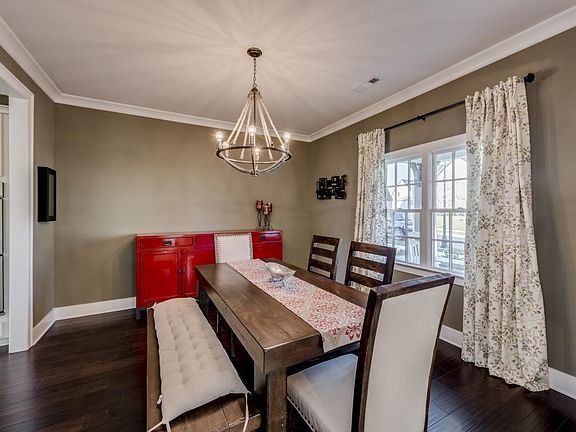 2nd image of 674 Finnhorse Ln