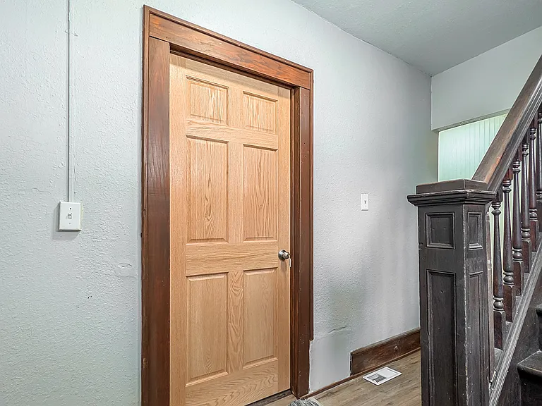 1268 Pondview Ave #A — Photo 3