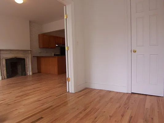 Rented by Maz Group NY | media 19