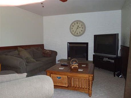 3rd image of 2102 S Linda Dr