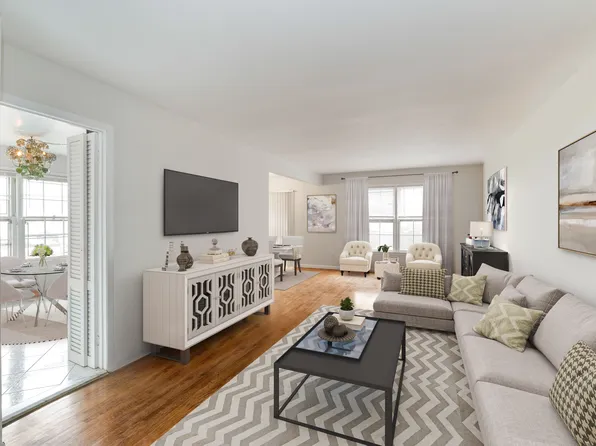 215-03 17th Avenue image 4 of 37