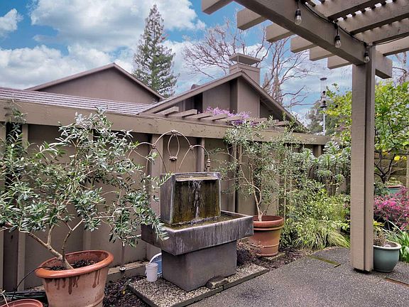 5th image of 11430 Coloma Rd