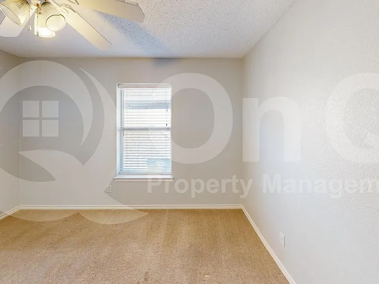 8109 Dock St — Photo 12