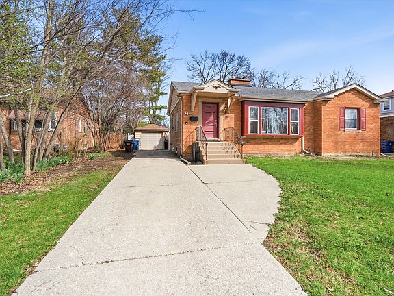 4th image of 1644 187th St