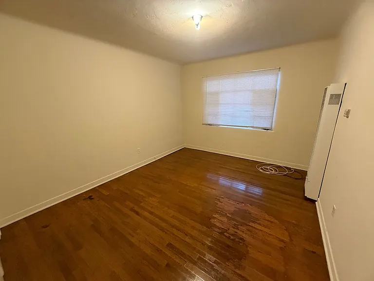 1115 Dr Martin Luther King Jr Ave NE — Photo 10