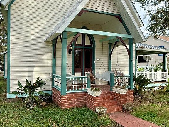 3rd image of 7002 S Shamrock Rd