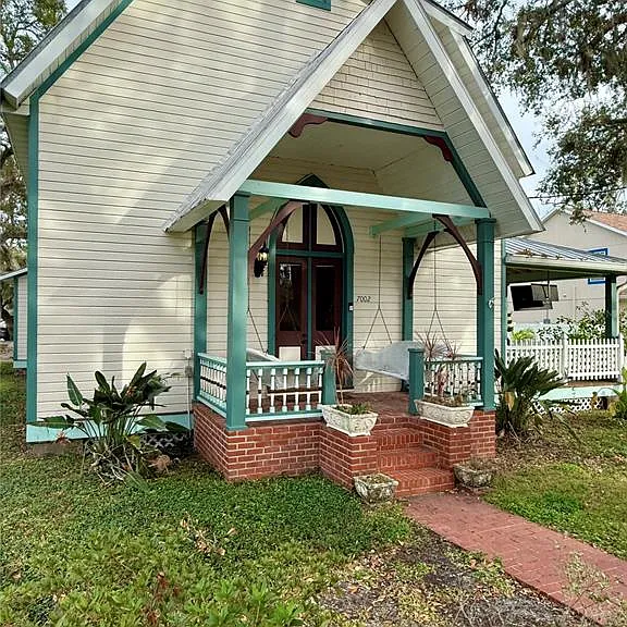 7002 S Shamrock Rd — Photo 3