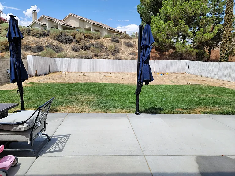 13910 Spring Valley Pkwy — Photo 40