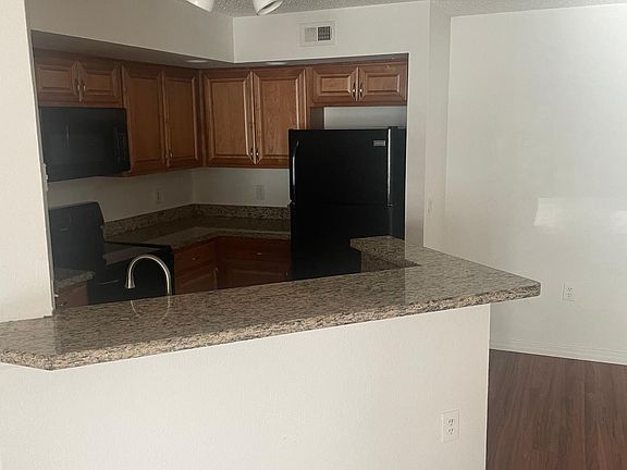 4th image of 13060 Vista Isles Dr APT 215