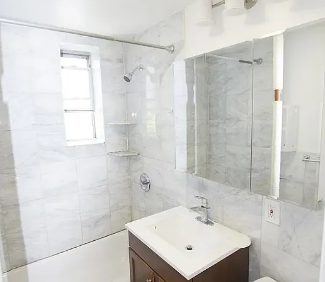 317 4th Ave #3L — Photo 4