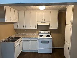 314 W Cooper St - 314 — Photo 4