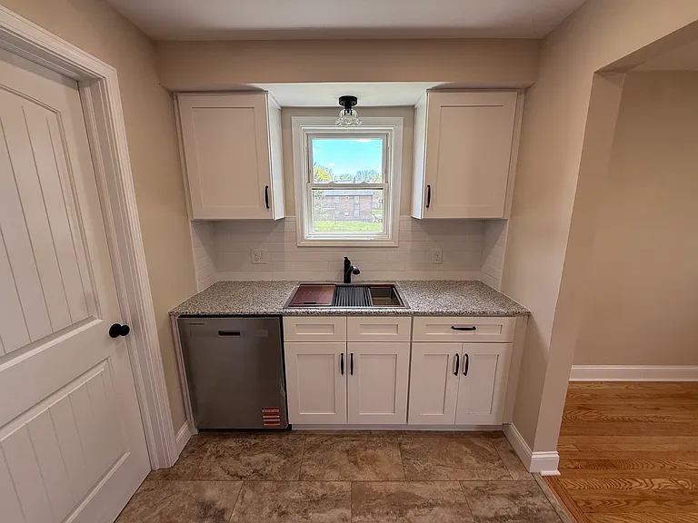 52 Losson Rd #1 — Photo 7