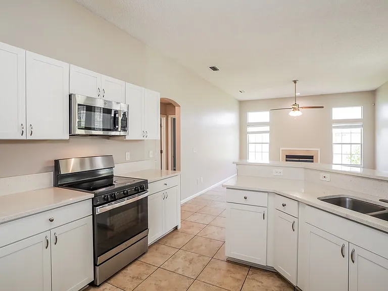 3948 Heavenside Ct — Photo 9