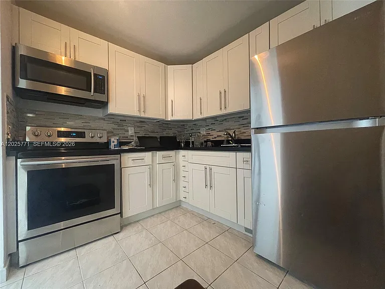 2201 Brickell Ave #73 — Photo 9