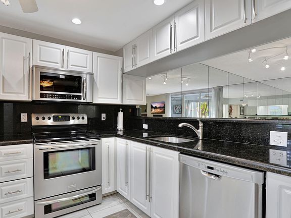 5th image of 806 Cypress Grove Lane #108