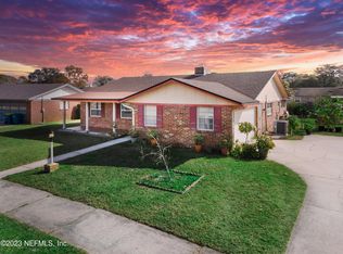 3953 Fernglen Dr, Jacksonville, FL 32277