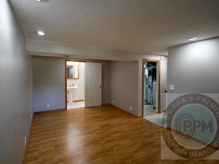 6204 S 140th Ave — Photo 16